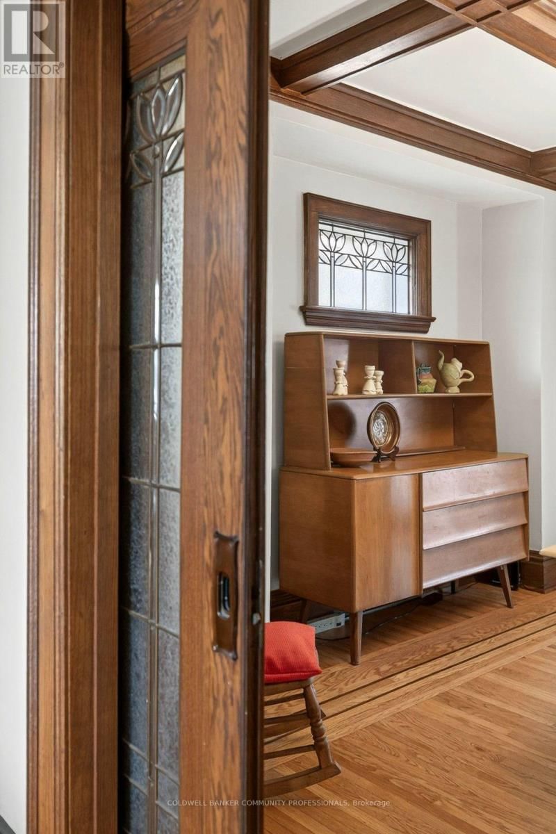 93 HOUGHTON AVENUE SOUTH Image 13