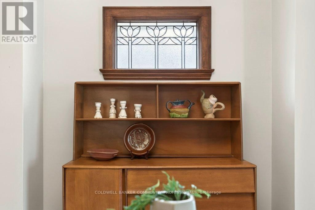 93 HOUGHTON AVENUE SOUTH Image 16