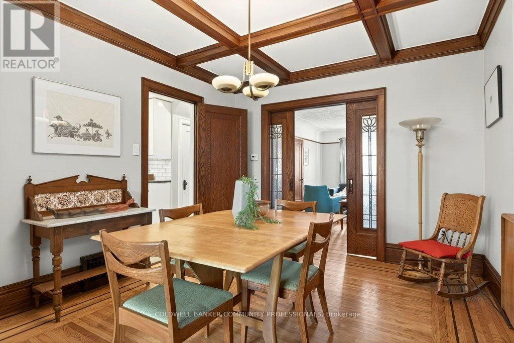 93 HOUGHTON AVENUE SOUTH Image 17