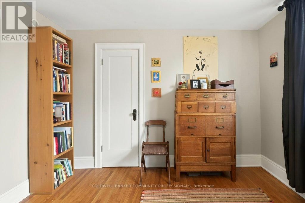 93 HOUGHTON AVENUE SOUTH Image 29