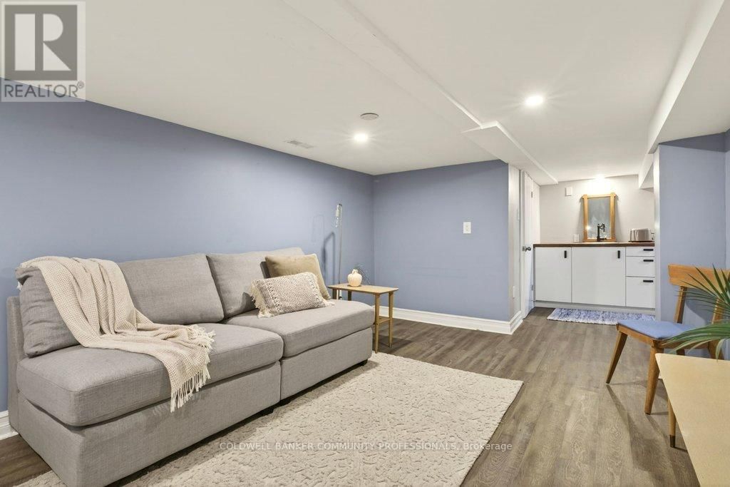 93 HOUGHTON AVENUE SOUTH Image 39