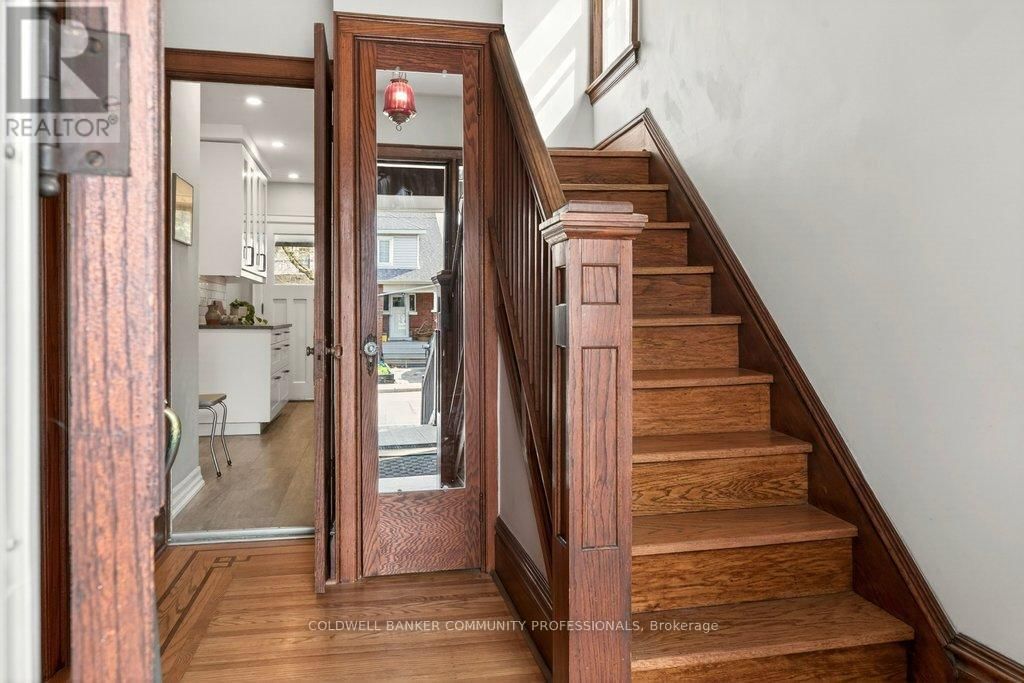 93 HOUGHTON AVENUE SOUTH Image 7