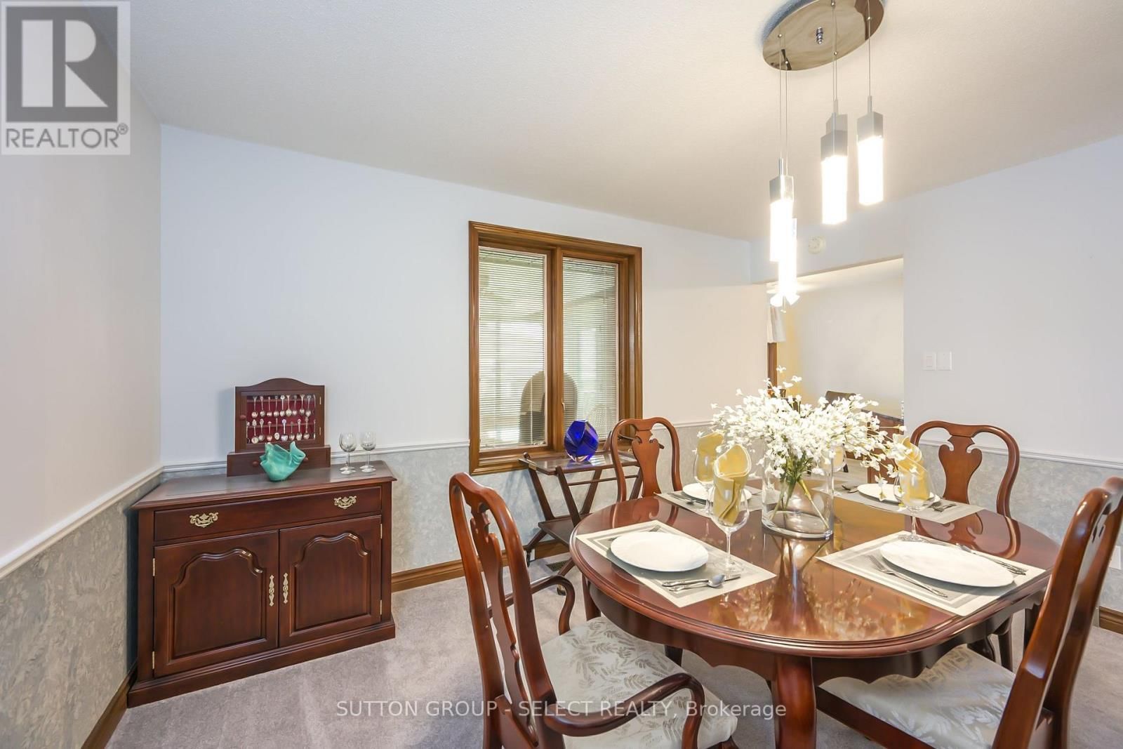 260 VILLAGE GREEN AVENUE Image 13