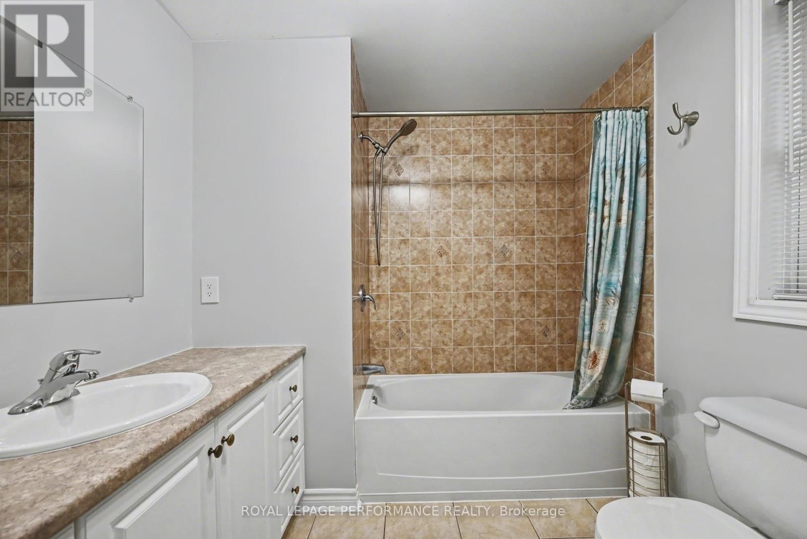 15 FORGET STREET Image 18