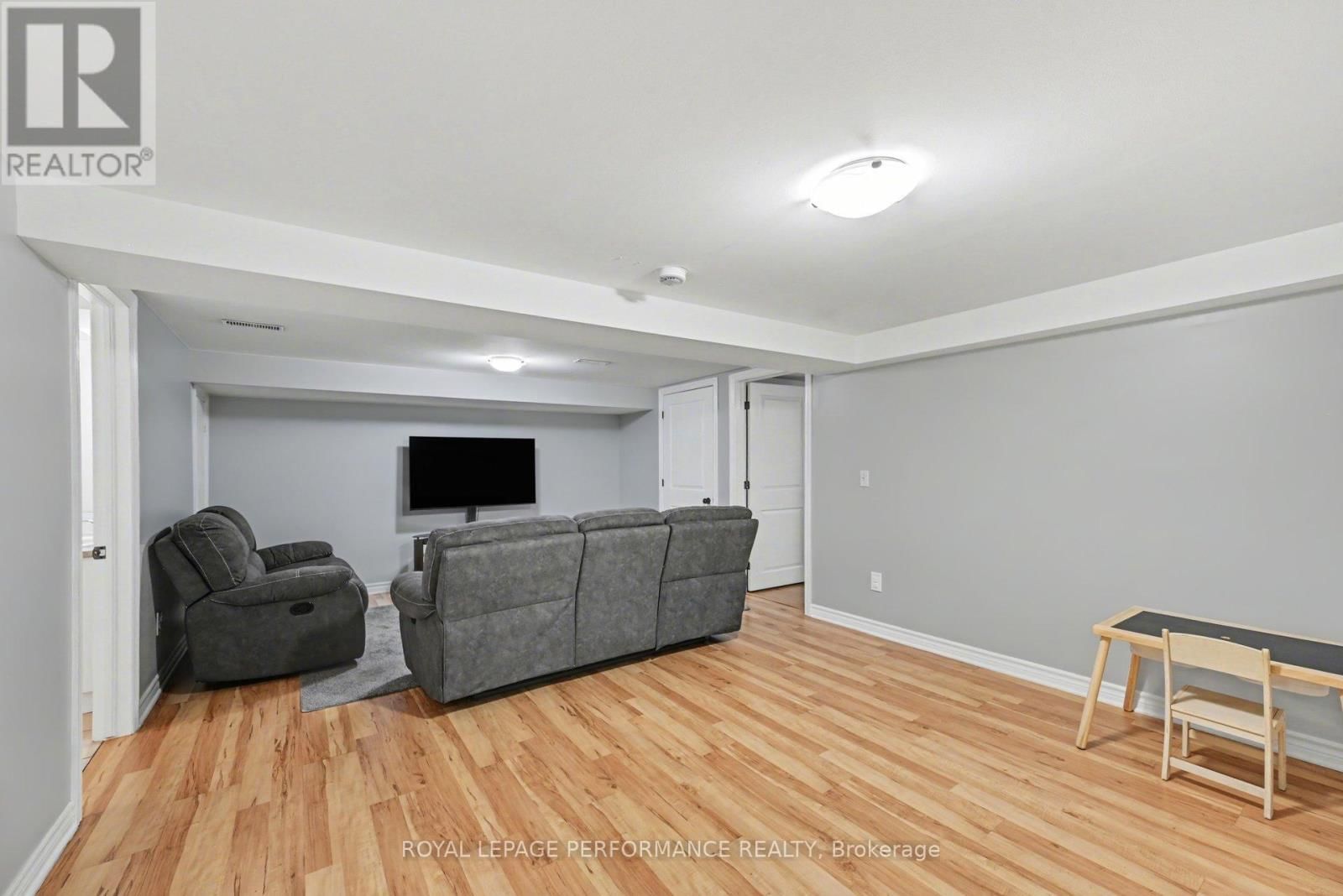 15 FORGET STREET Image 23