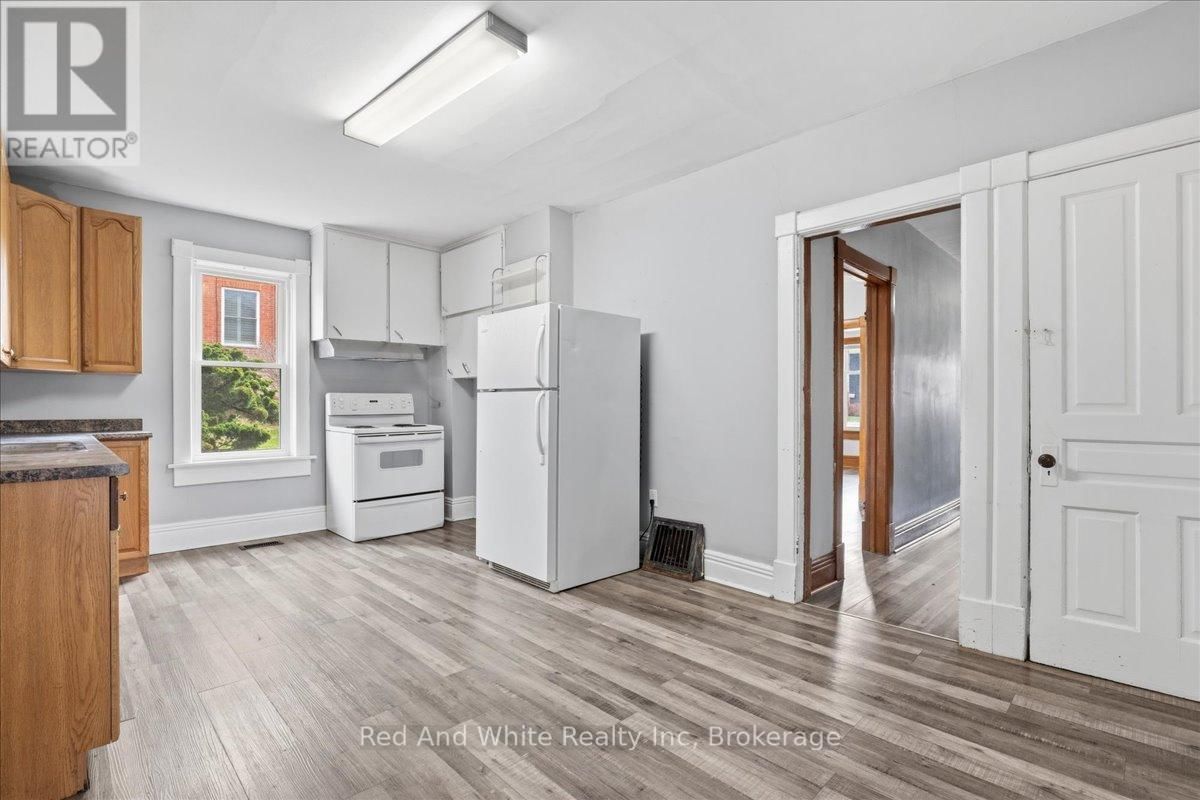 12 TODD STREET Image 11