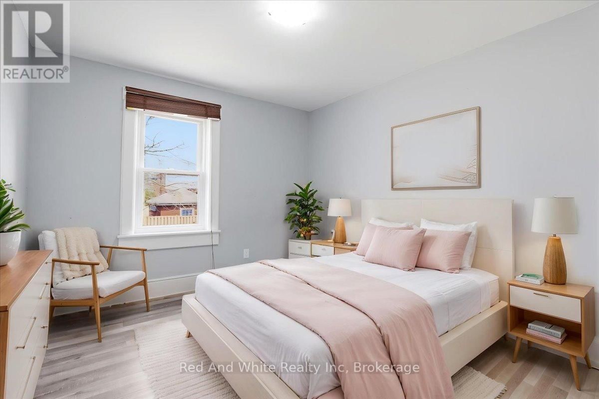 12 TODD STREET Image 18