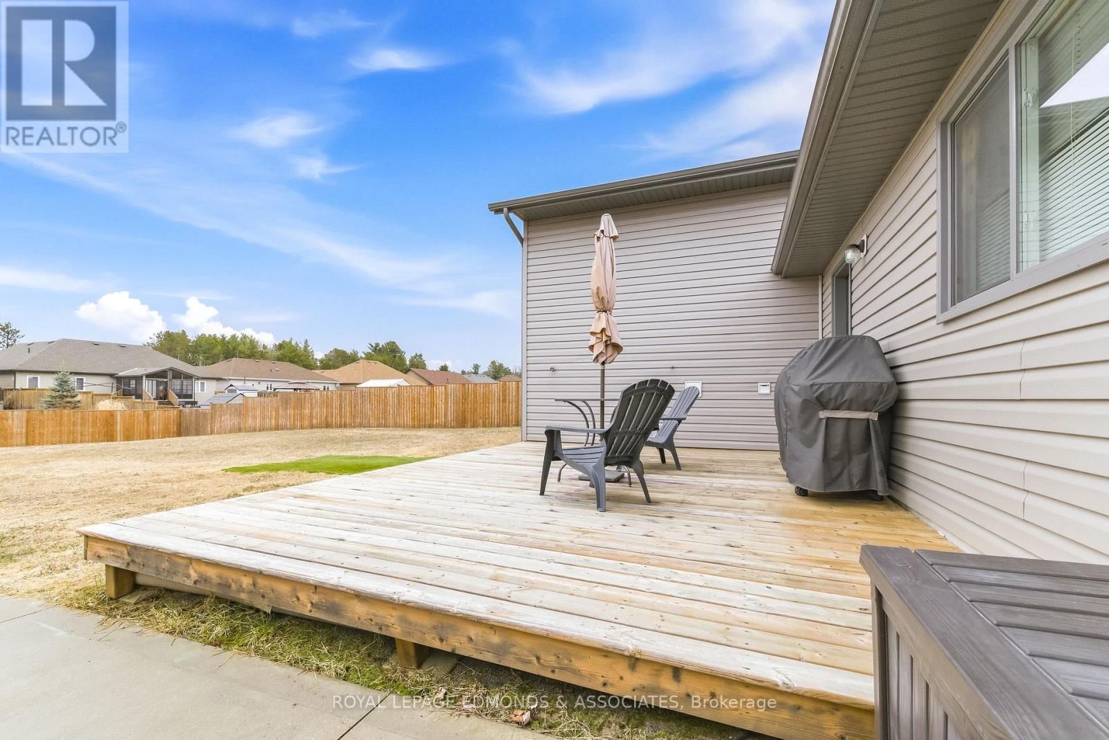 5 NILE STREET Image 28