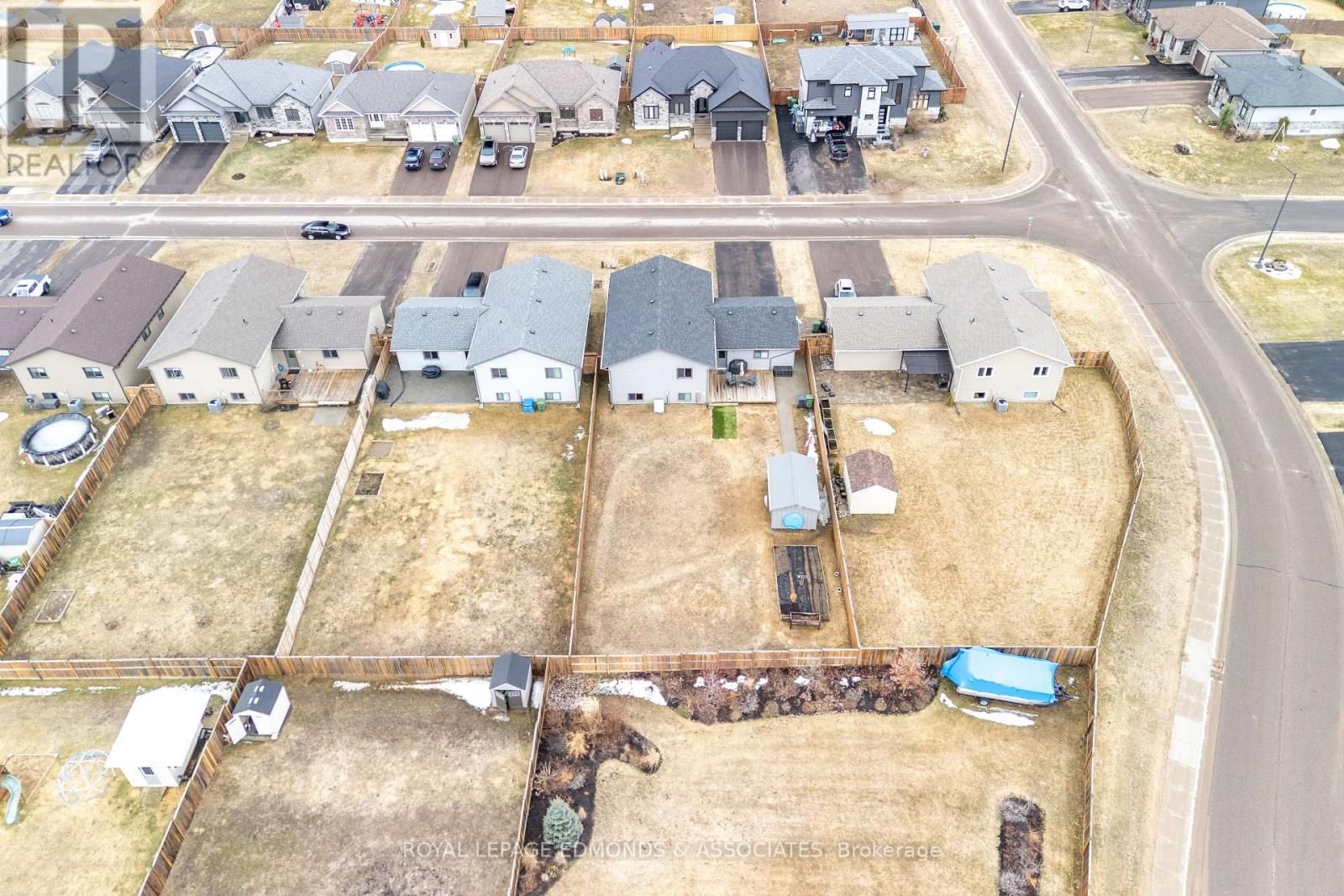 5 NILE STREET Image 47