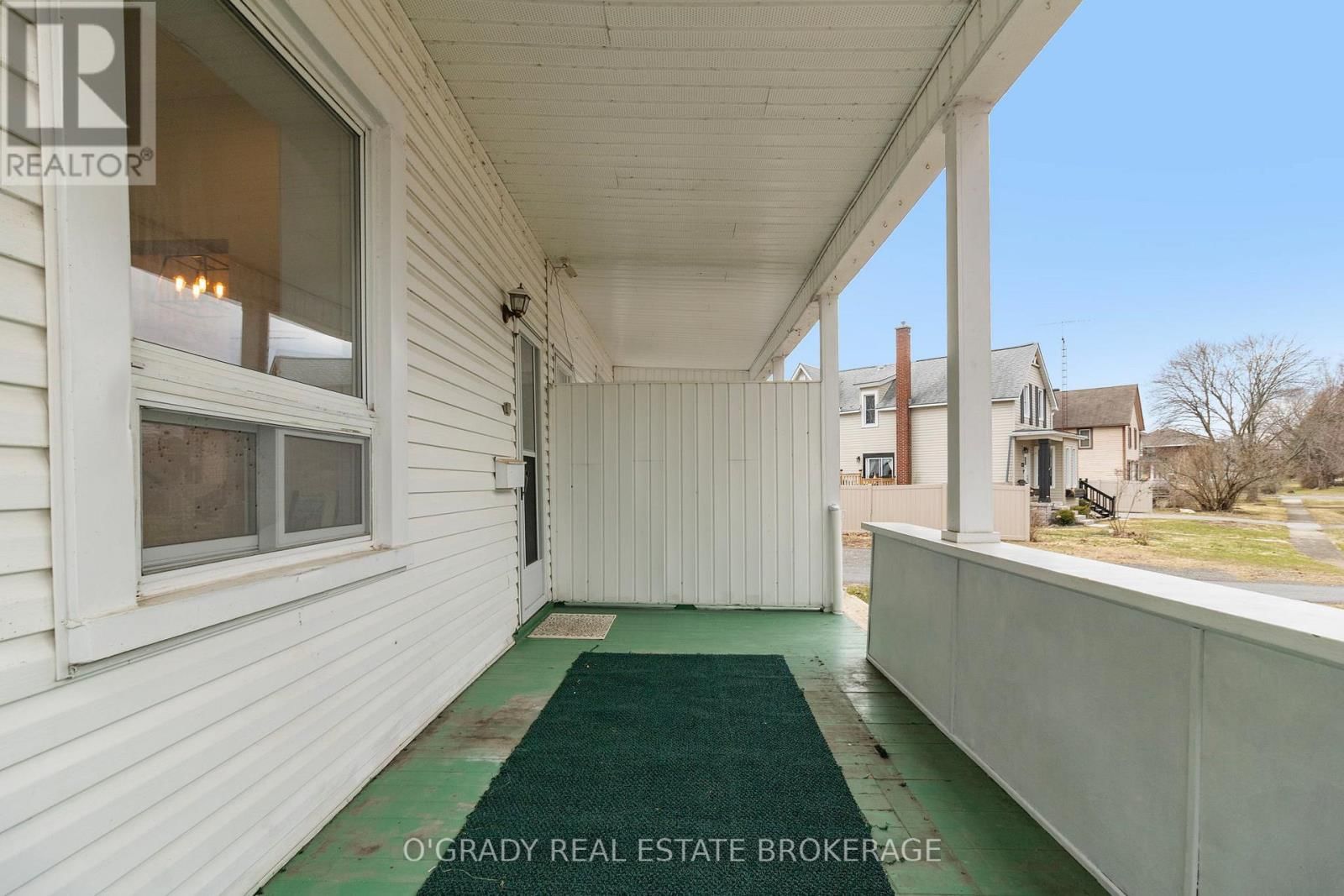 26 BROUSE DRIVE EAST Image 12