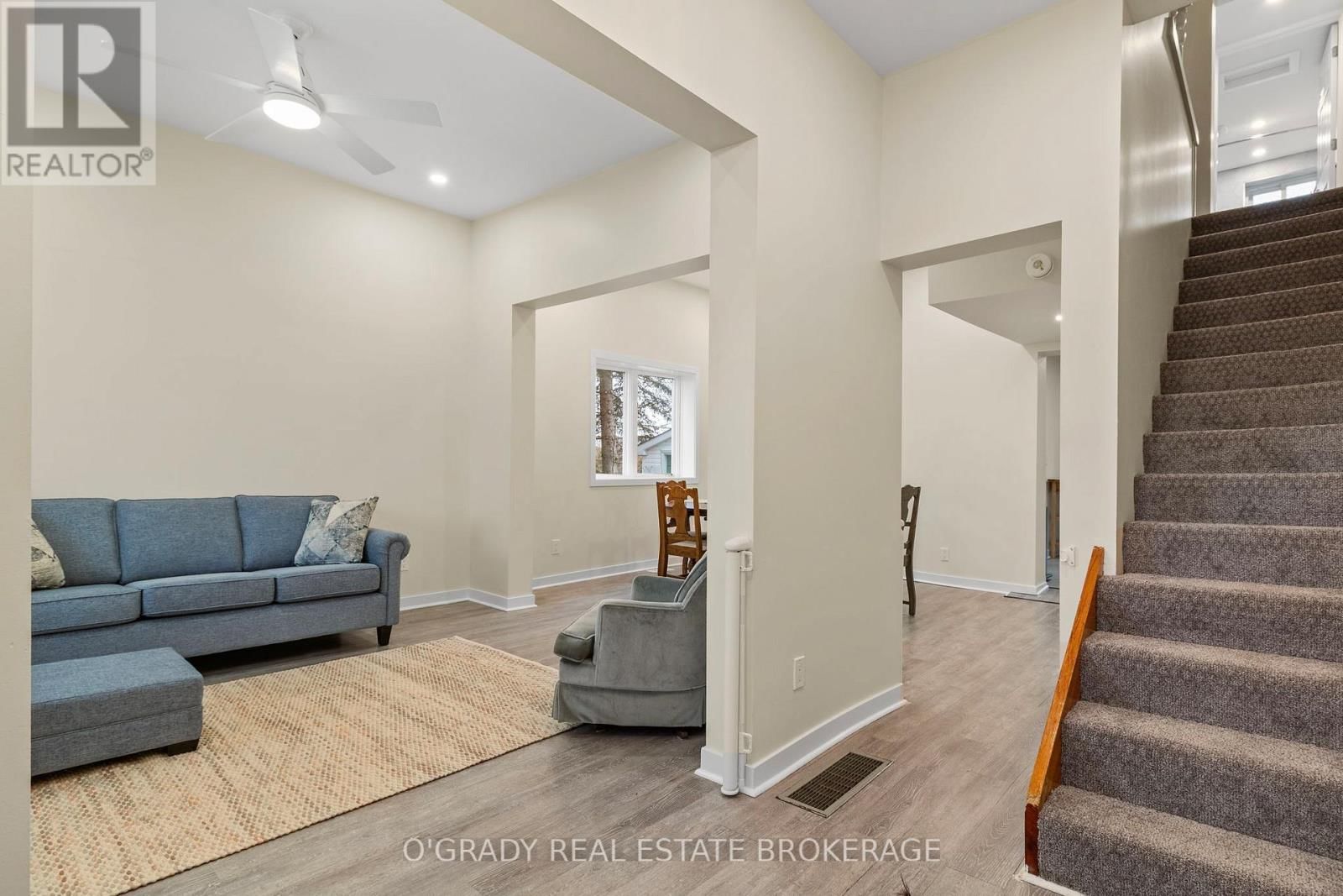 26 BROUSE DRIVE EAST Image 15