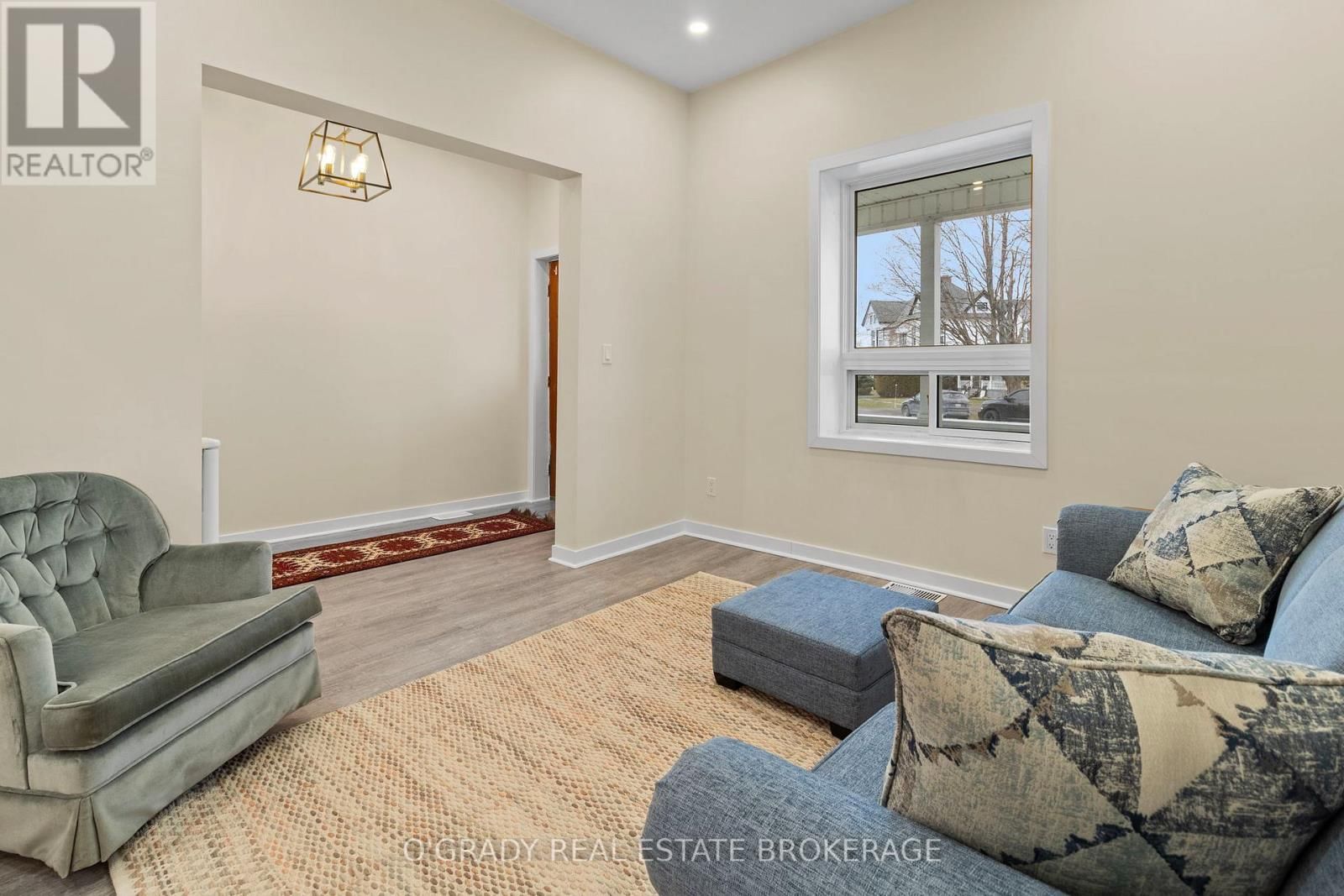 26 BROUSE DRIVE EAST Image 17