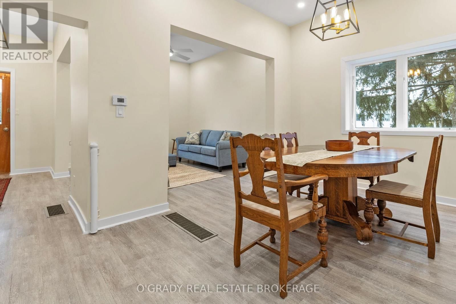 26 BROUSE DRIVE EAST Image 19