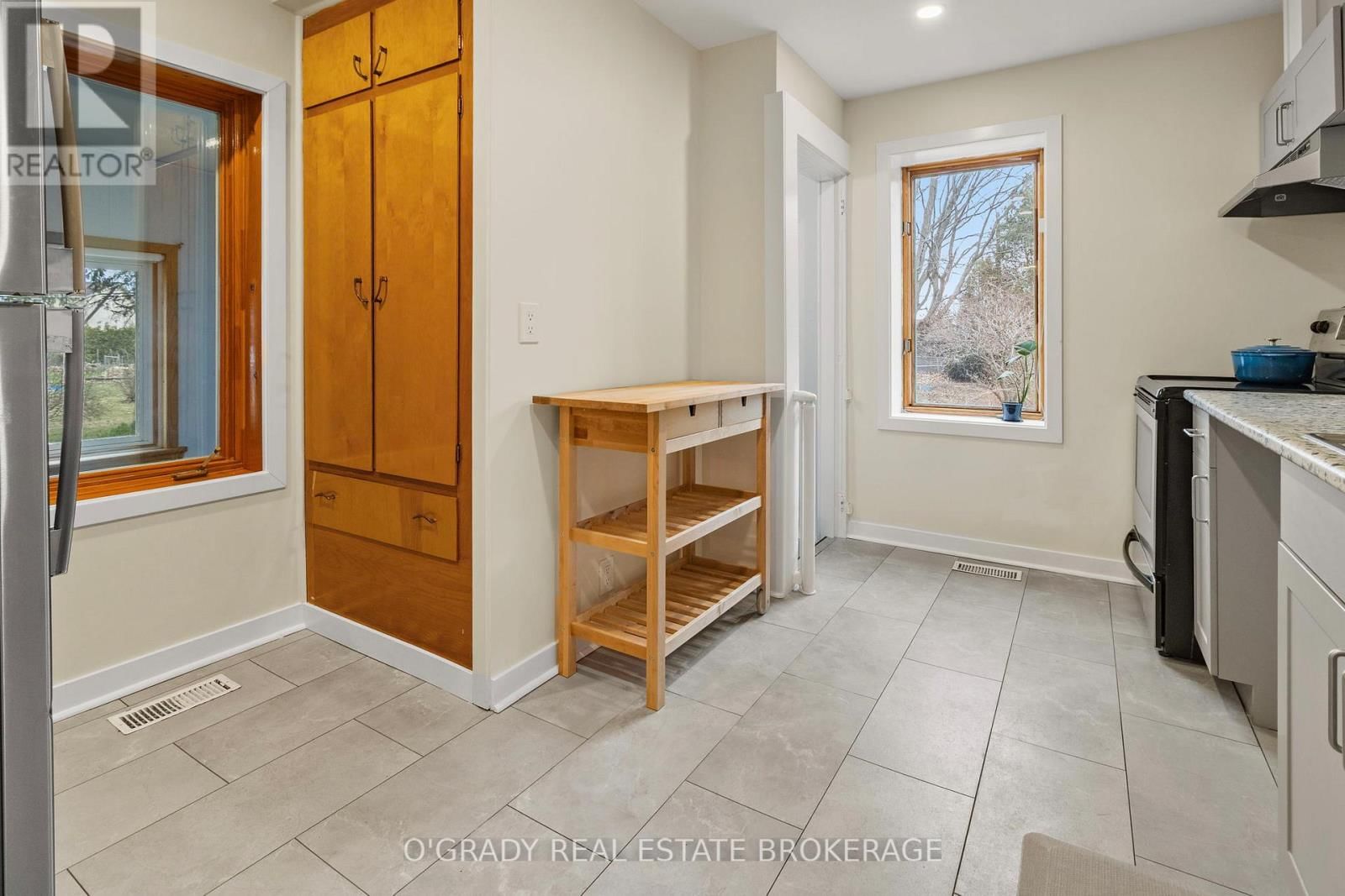 26 BROUSE DRIVE EAST Image 26