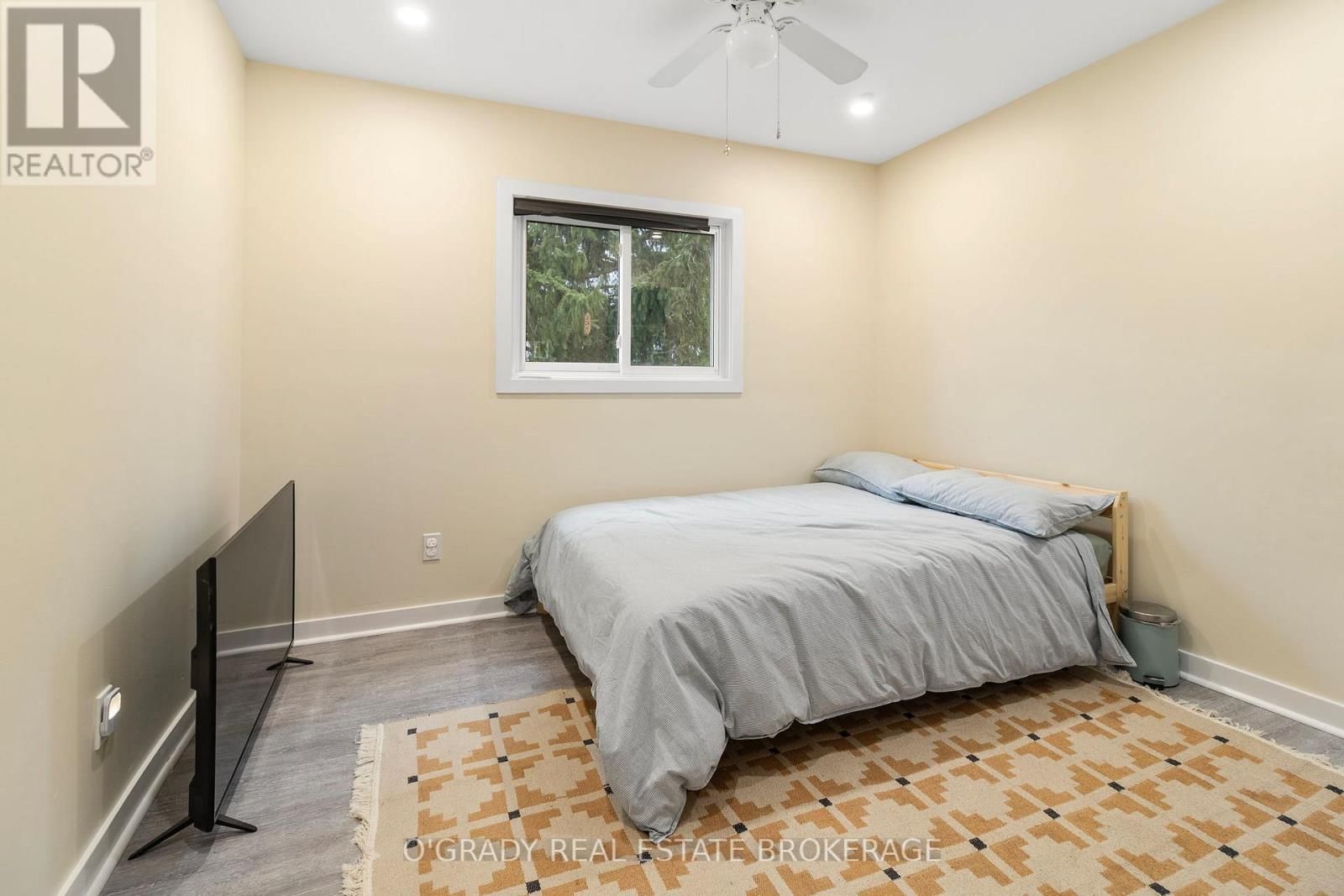 26 BROUSE DRIVE EAST Image 32