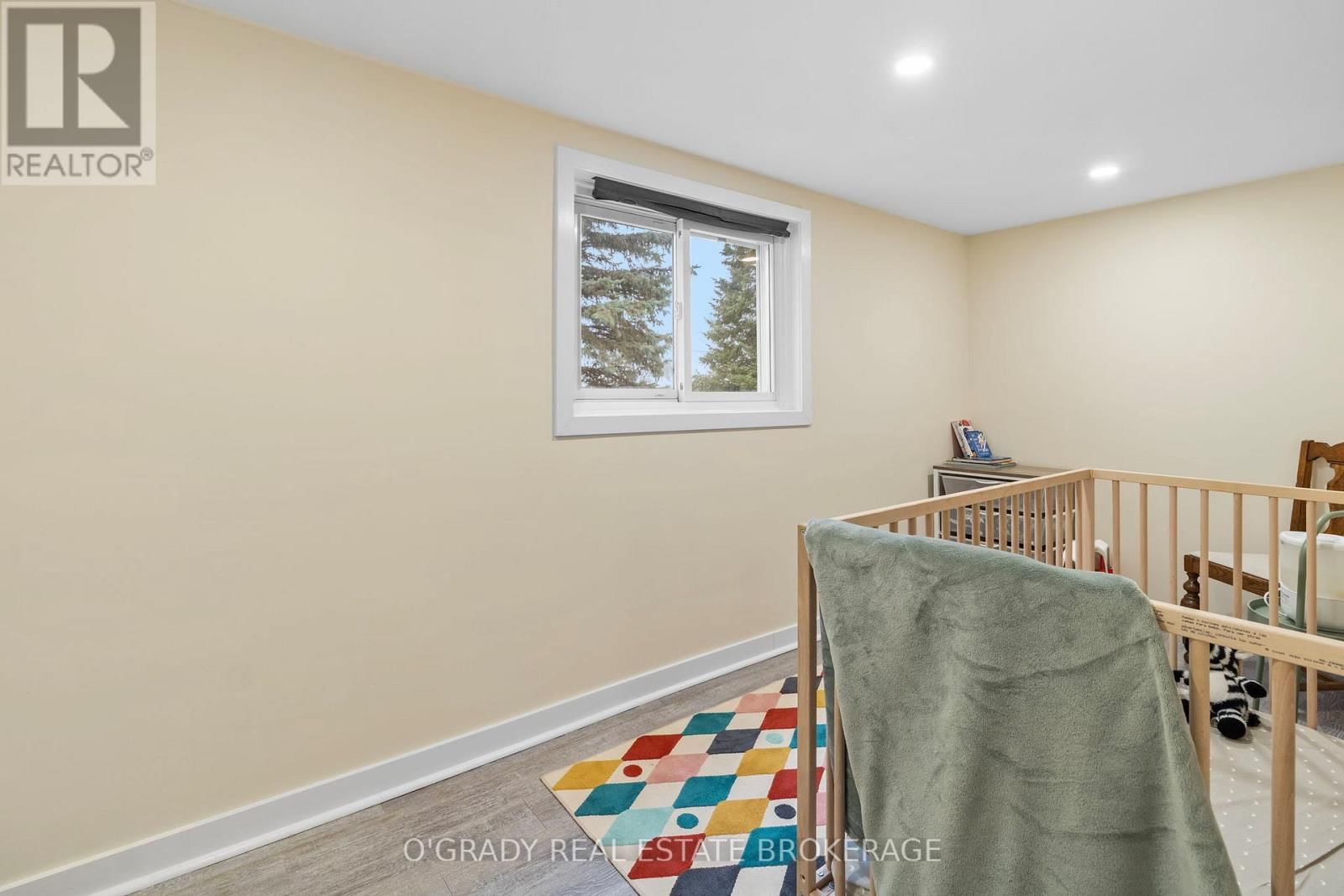 26 BROUSE DRIVE EAST Image 35