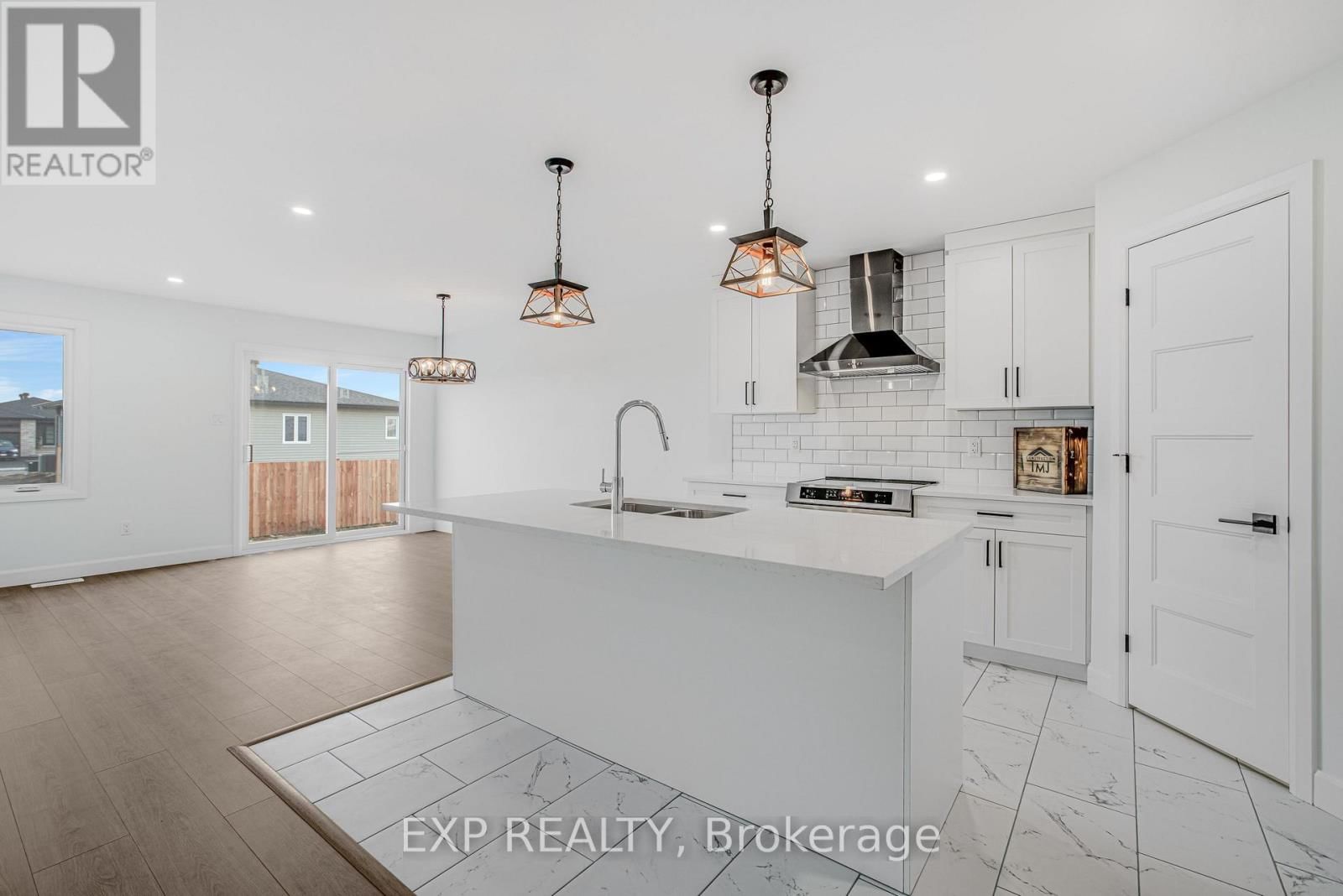 115 LORIE STREET Image 4