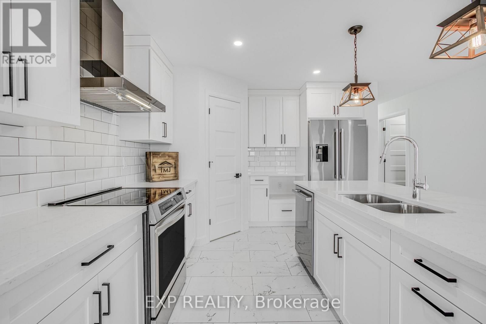 115 LORIE STREET Image 6