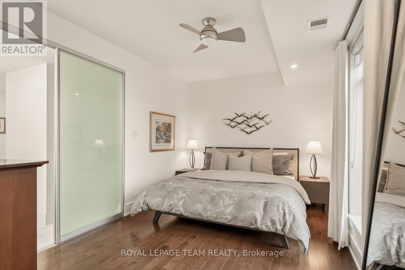 503 - 131 HOLLAND AVENUE Image 21