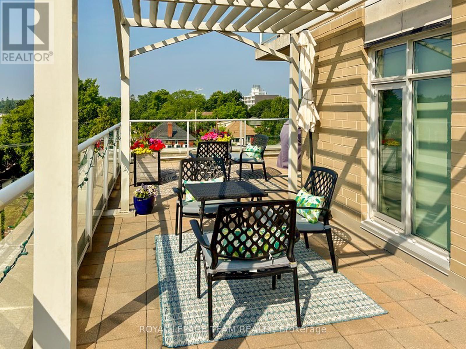 503 - 131 HOLLAND AVENUE Image 28