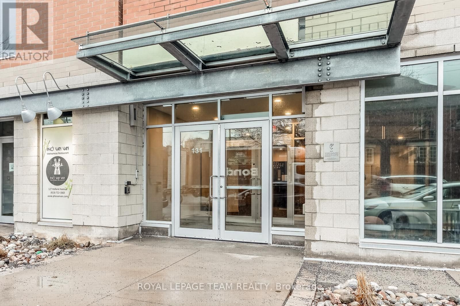 503 - 131 HOLLAND AVENUE Image 39