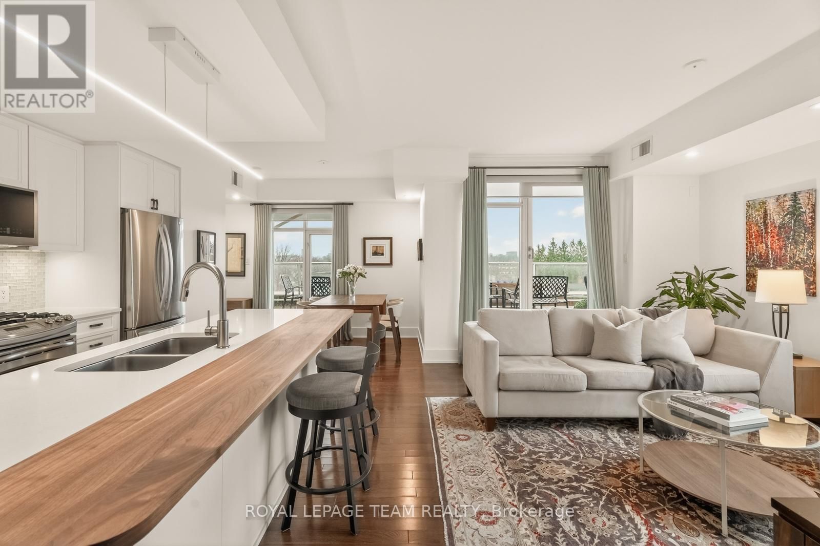 503 - 131 HOLLAND AVENUE Image 9