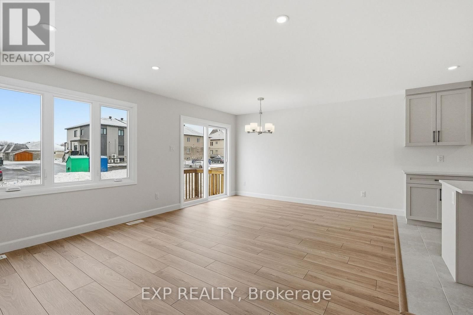 121 LORIE STREET Image 10