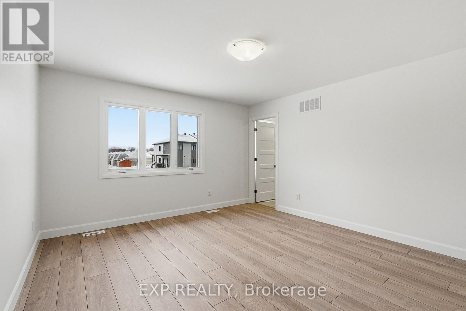 121 LORIE STREET Image 16