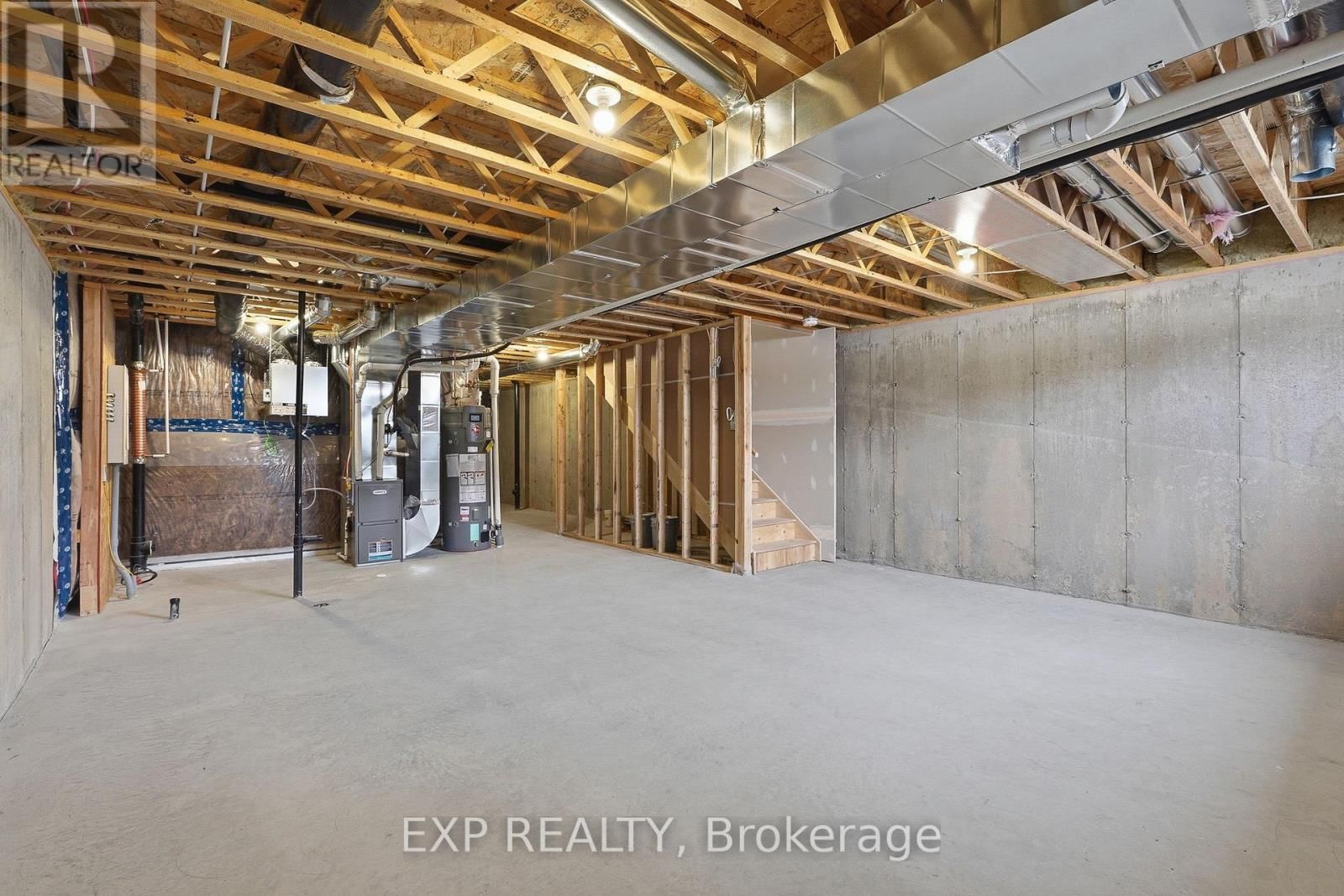 121 LORIE STREET Image 21