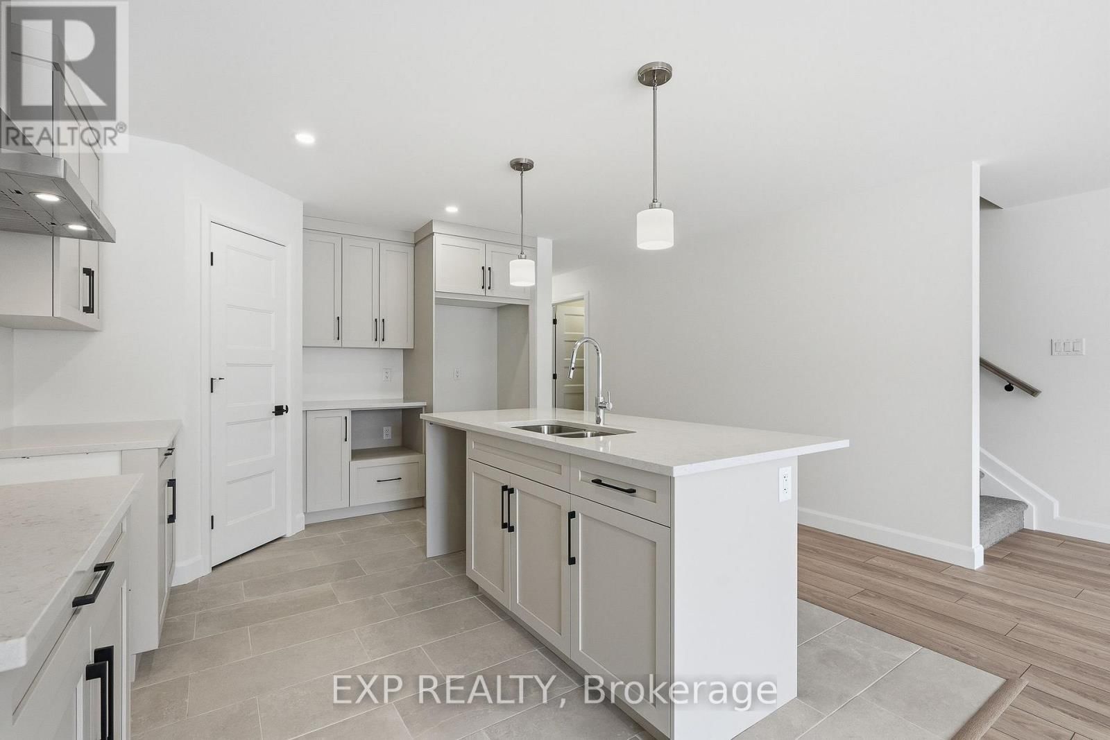 121 LORIE STREET Image 6