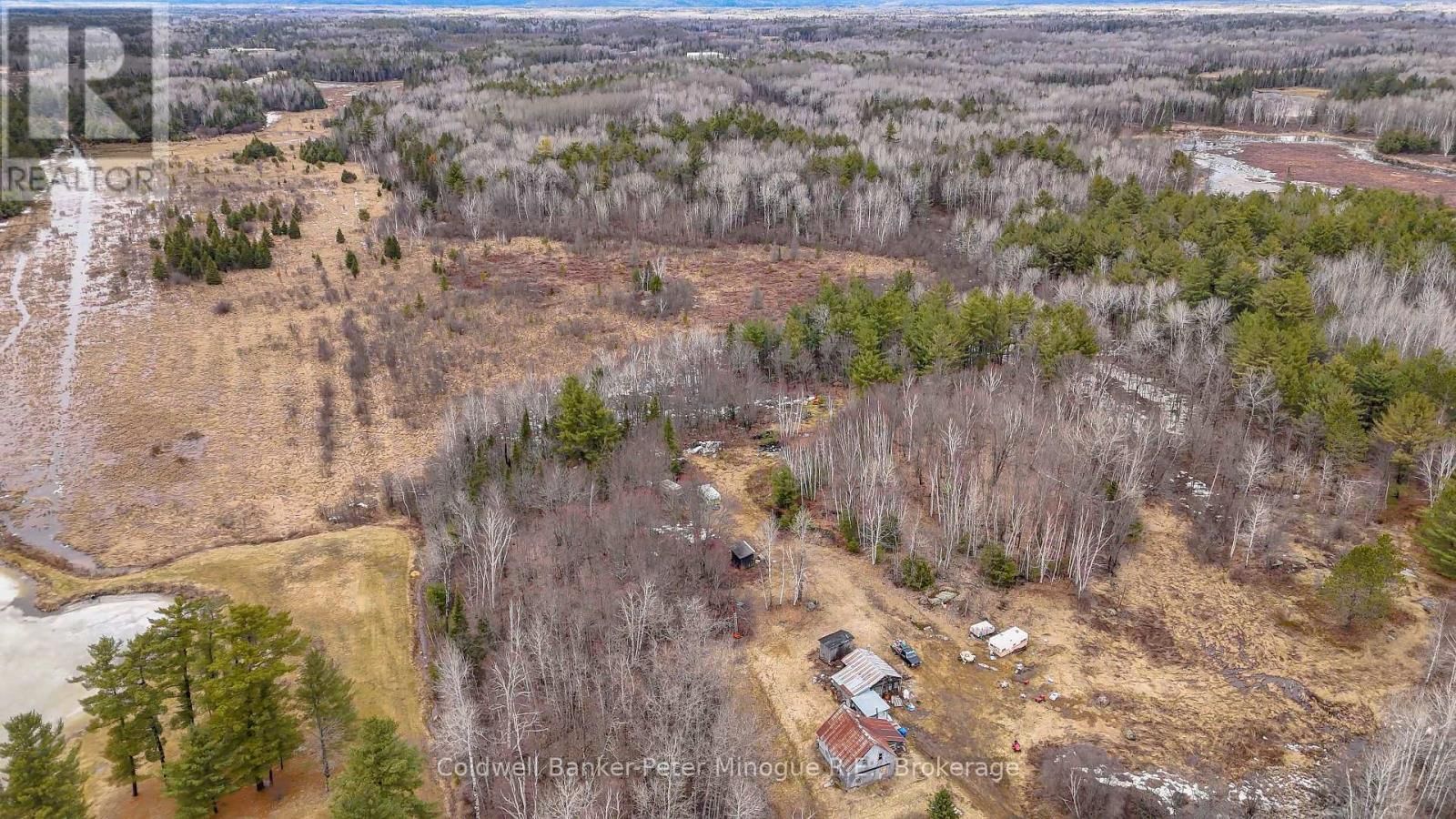 716 DERLAND ROAD Image 15