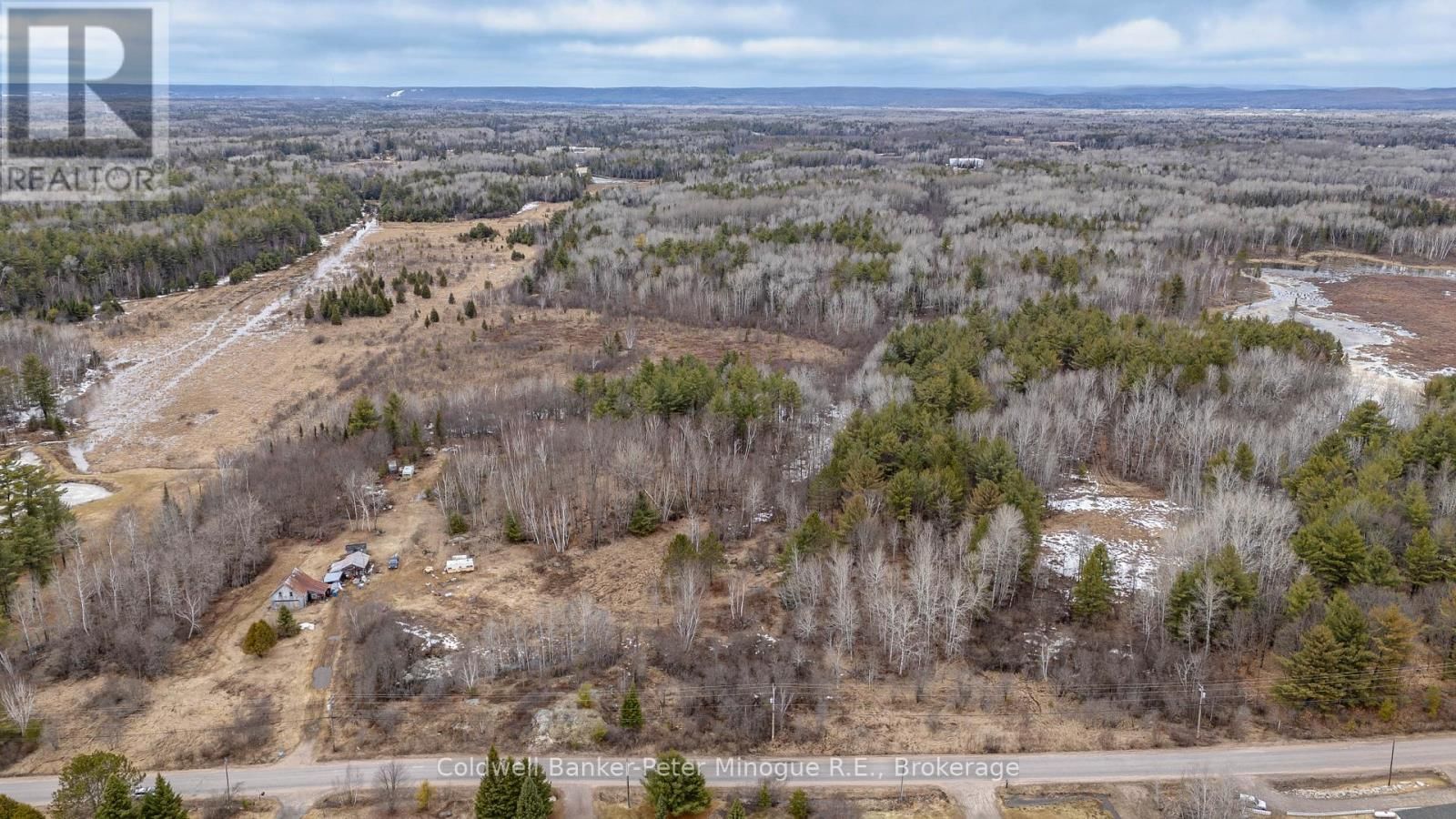 716 DERLAND ROAD Image 16