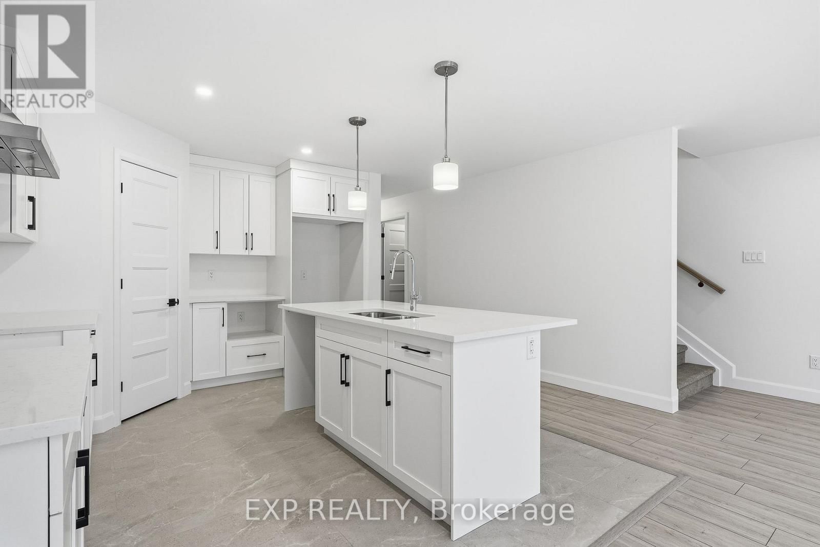 111 LORIE STREET Image 6