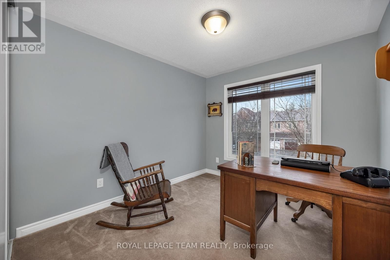 217 HUNTERBROOK STREET Image 18