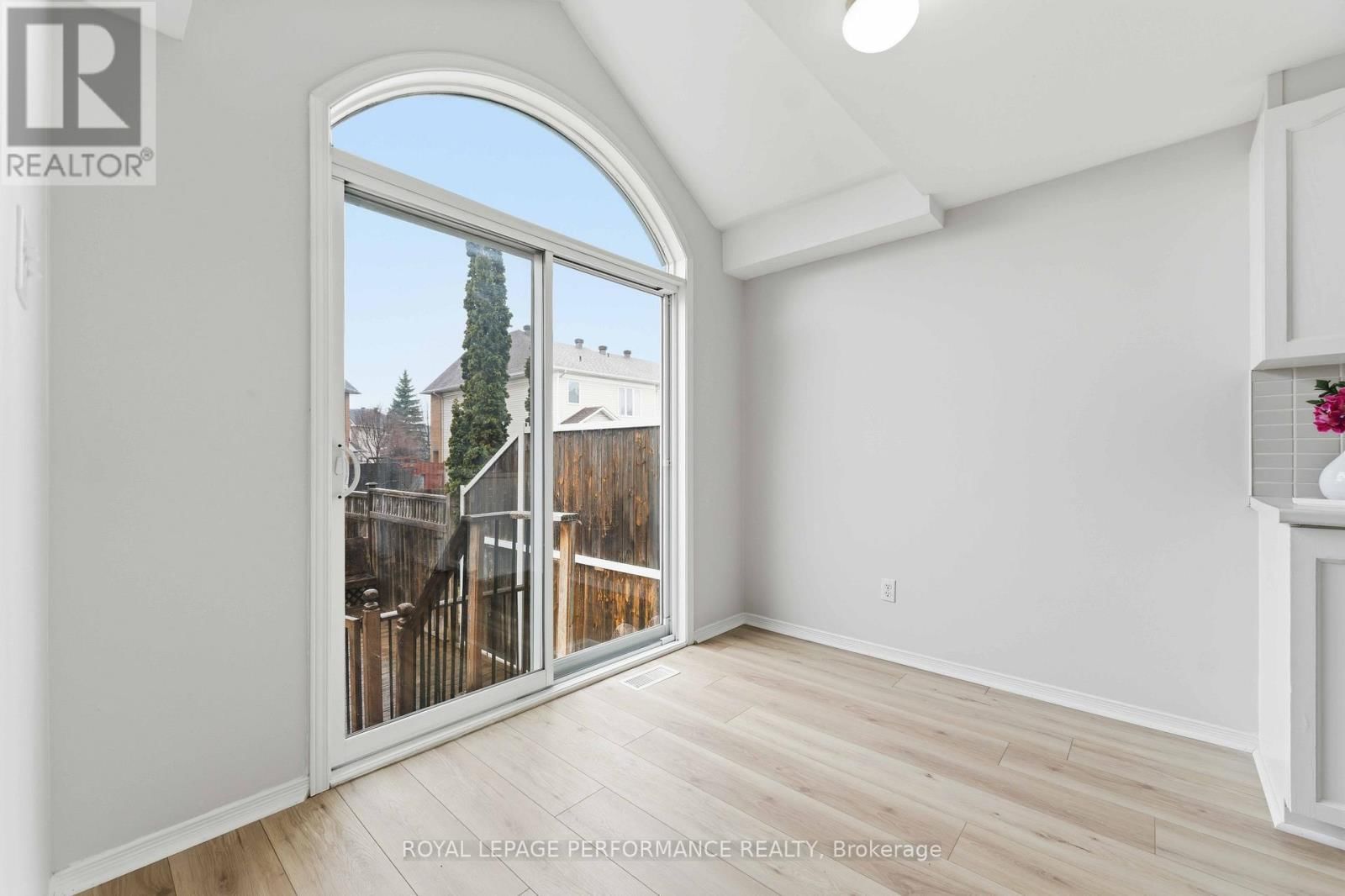 640 LOUIS TOSCANO DRIVE WEST Image 10