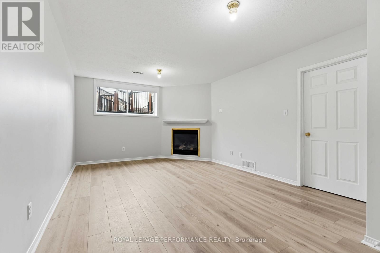 640 LOUIS TOSCANO DRIVE WEST Image 25