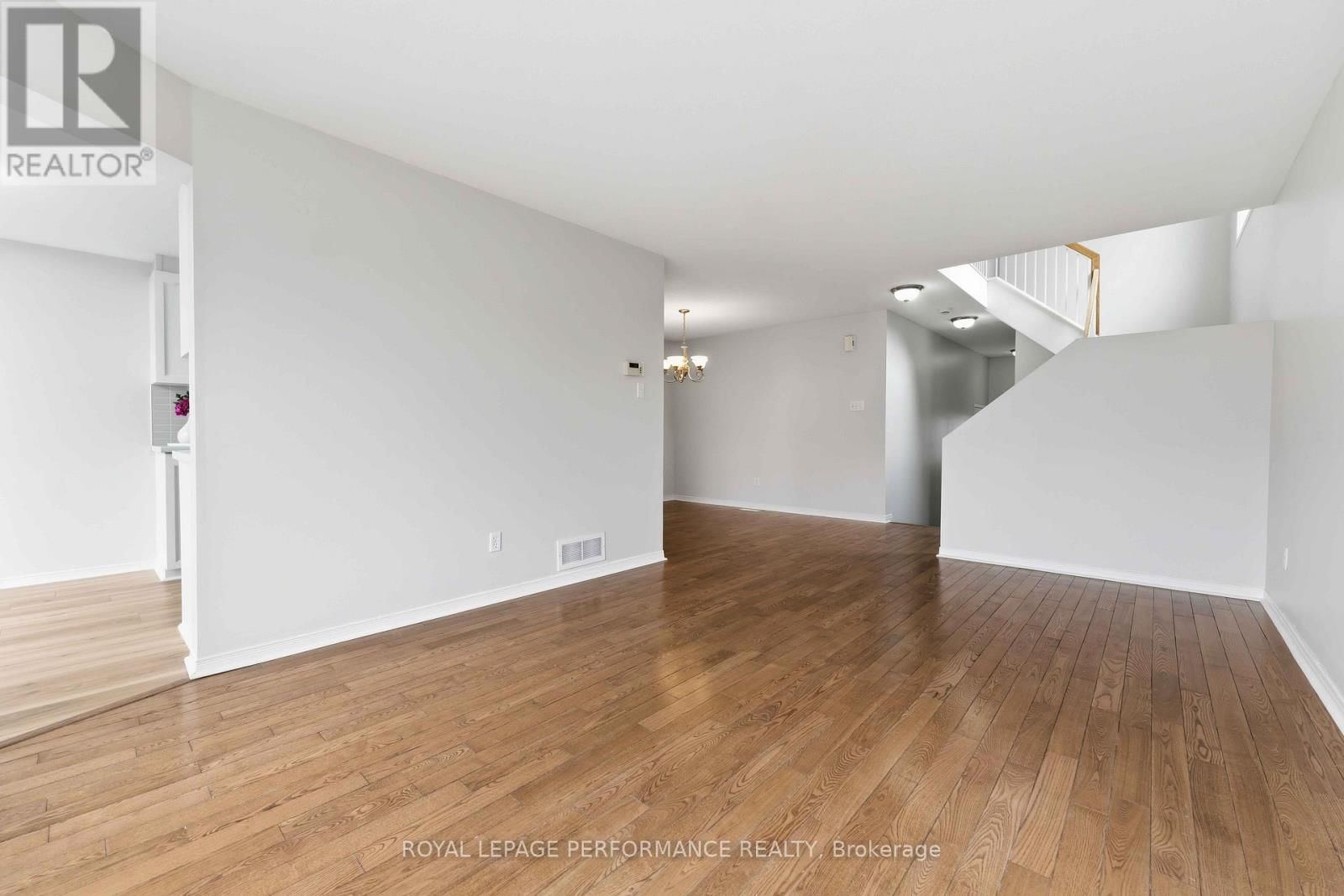 640 LOUIS TOSCANO DRIVE WEST Image 9