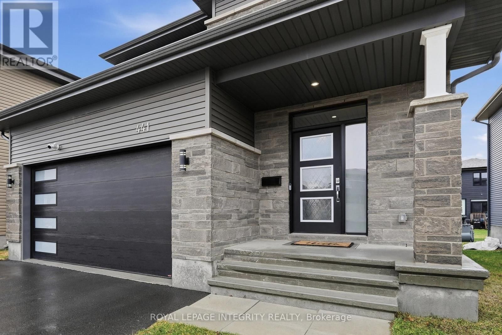 441 STERLING AVENUE Image 2