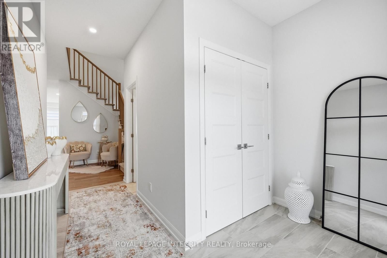 441 STERLING AVENUE Image 4