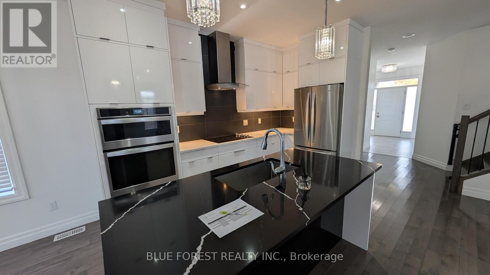 3319 REGIMENT ROAD Image 11