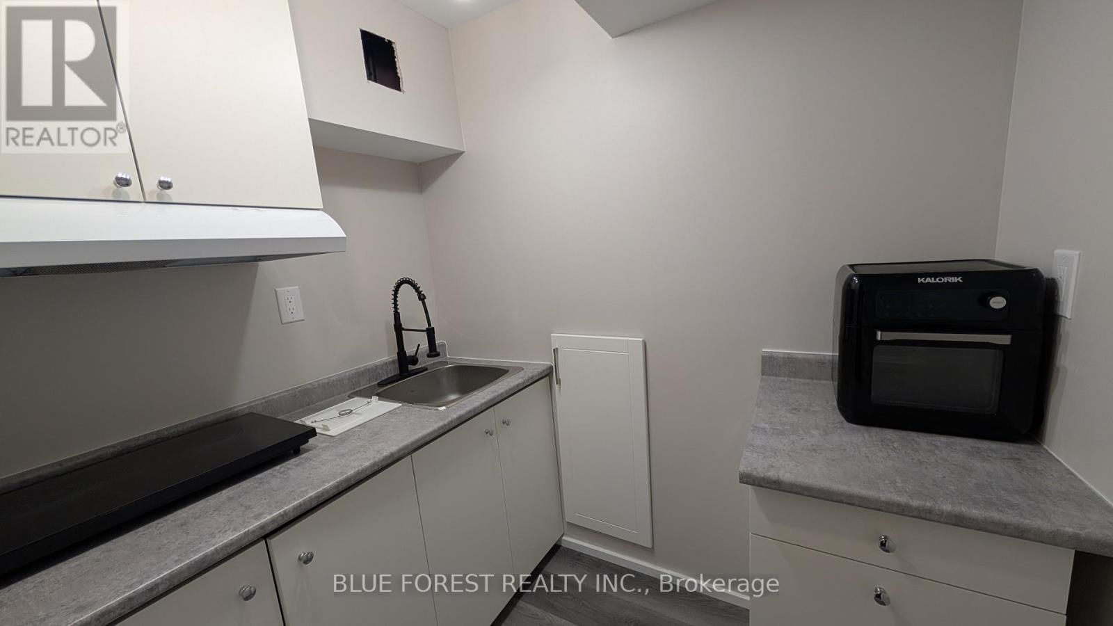 3319 REGIMENT ROAD Image 16