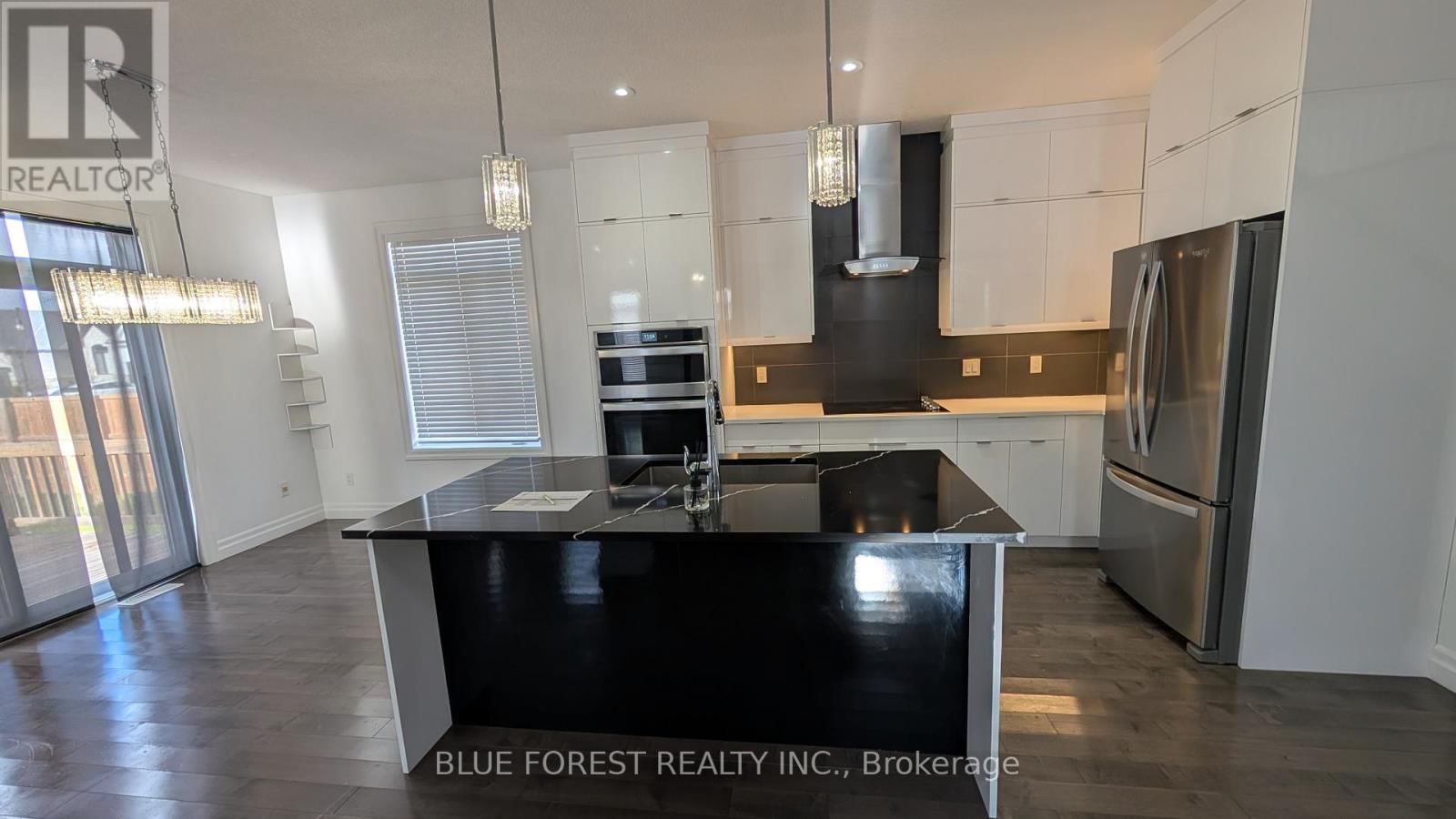 3319 REGIMENT ROAD Image 8