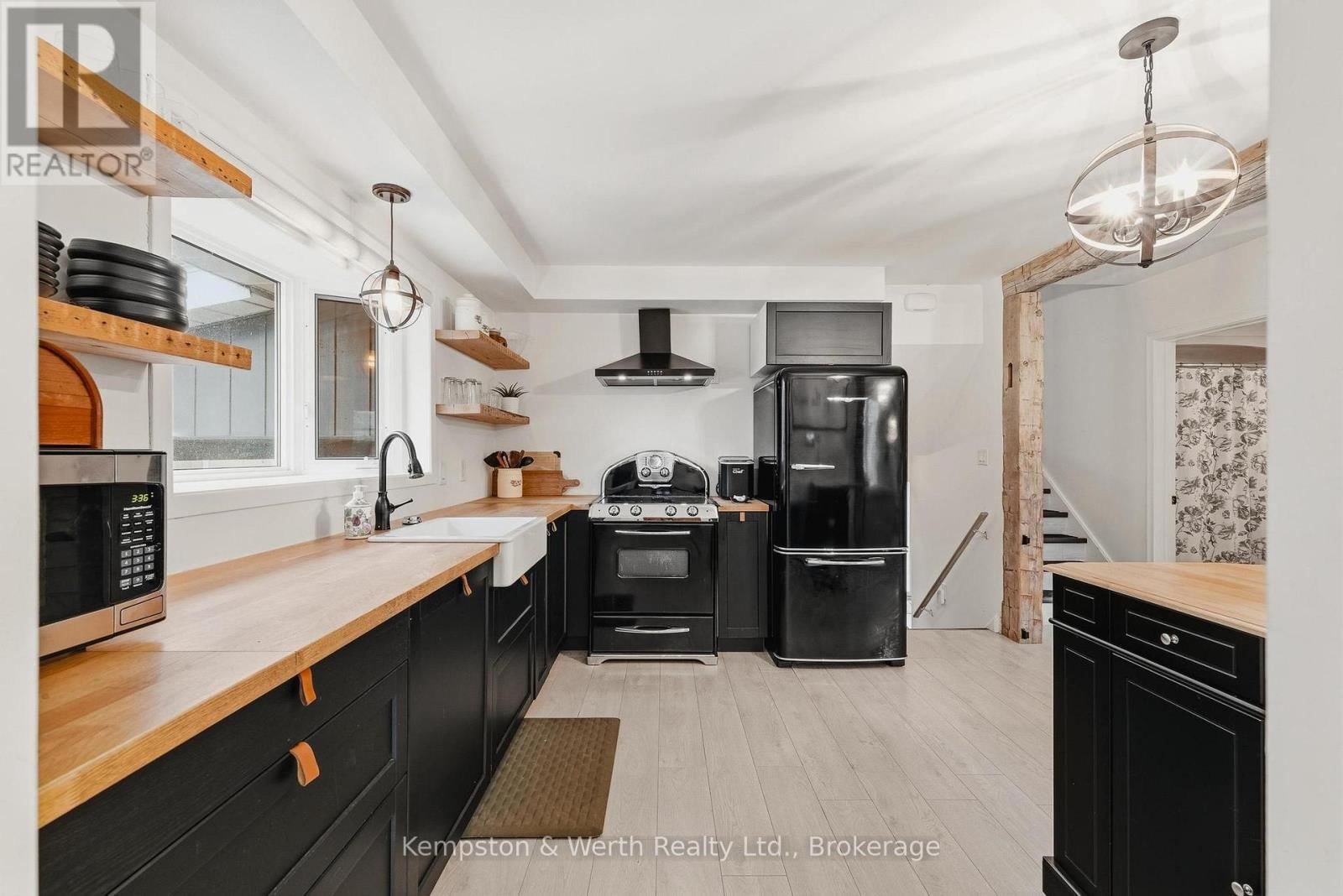 260 BINNING STREET WEST Image 15