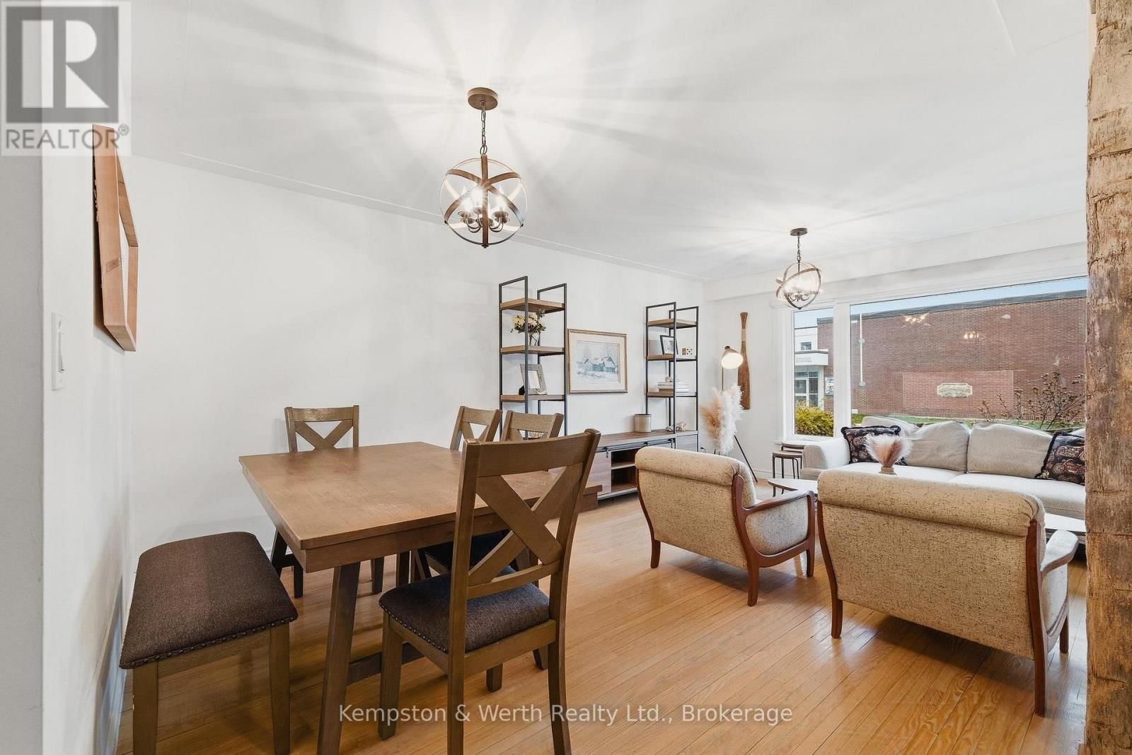 260 BINNING STREET WEST Image 19