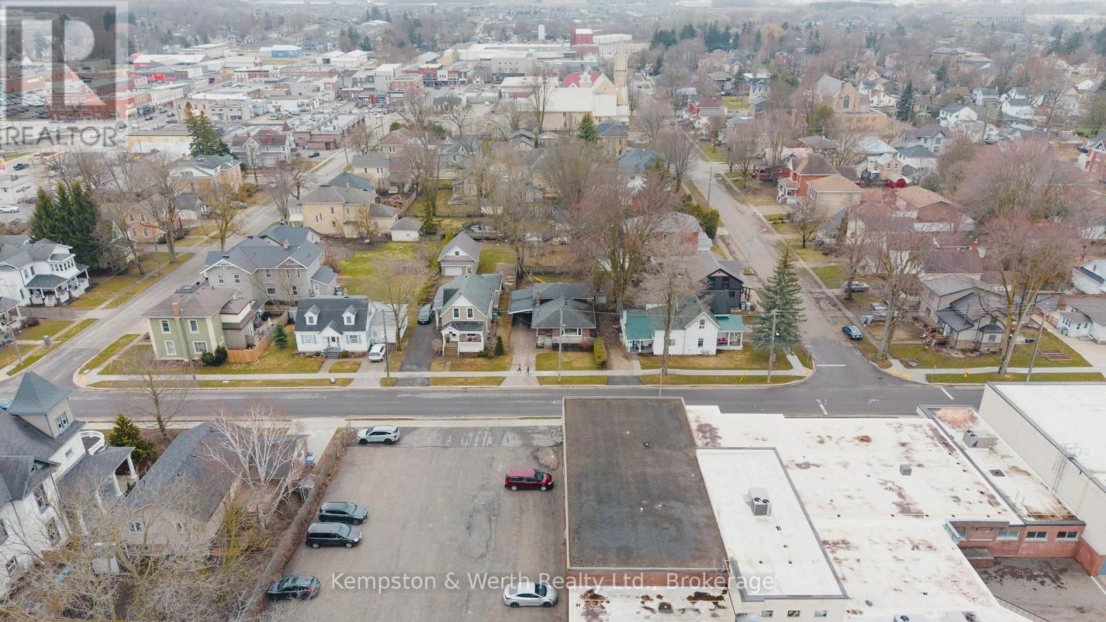 260 BINNING STREET WEST Image 44