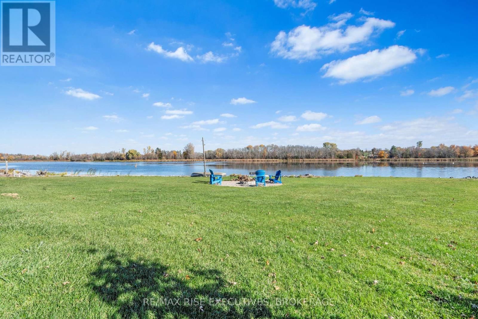 470 DUNDAS STREET WEST Image 28