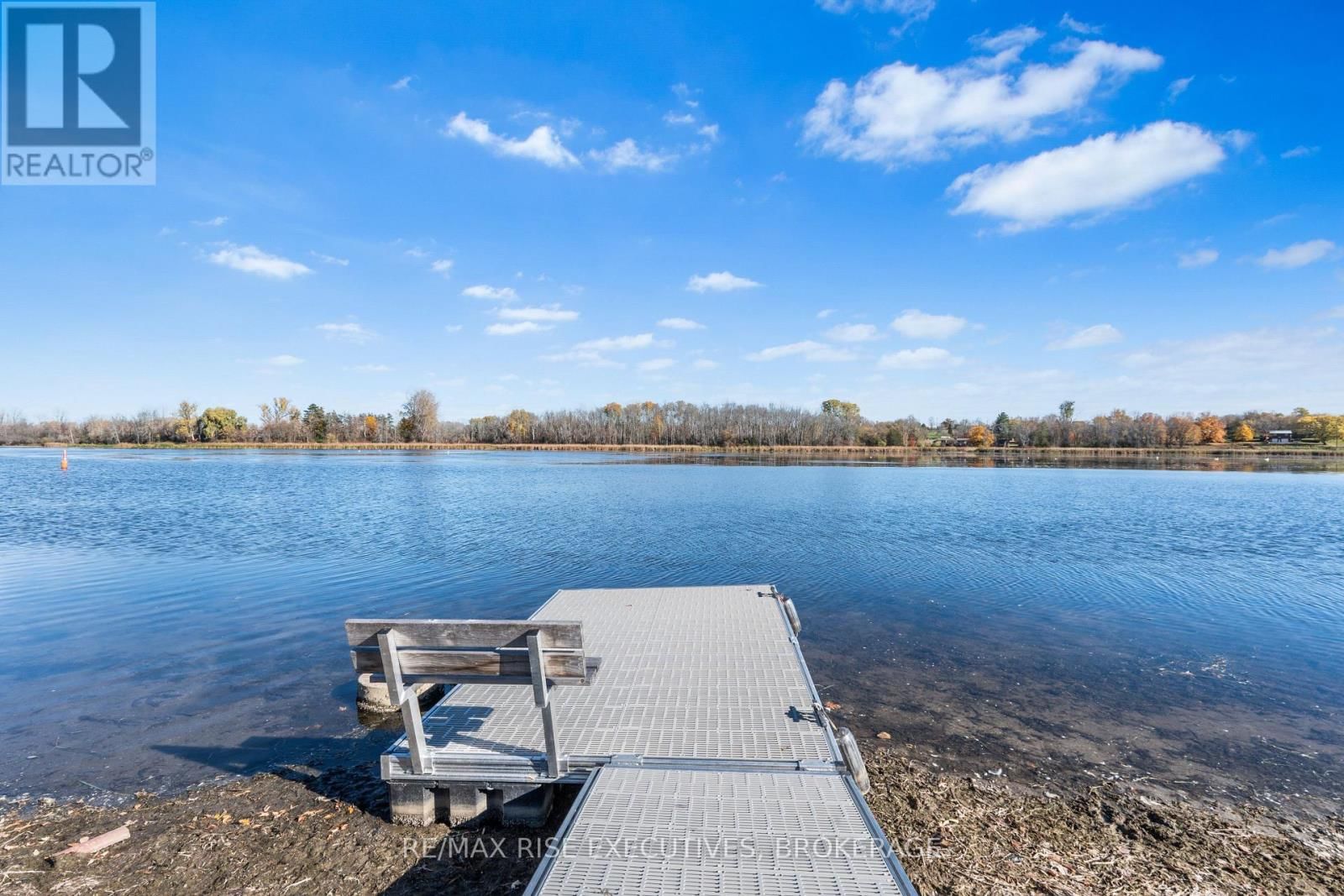 470 DUNDAS STREET WEST Image 33