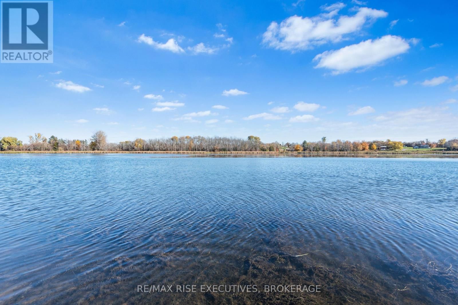 470 DUNDAS STREET WEST Image 34