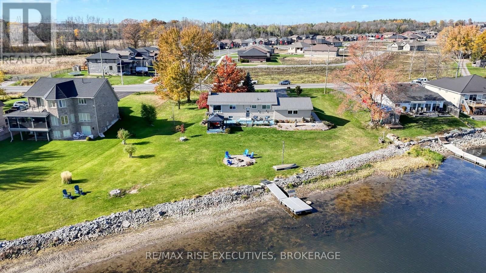 470 DUNDAS STREET WEST Image 47