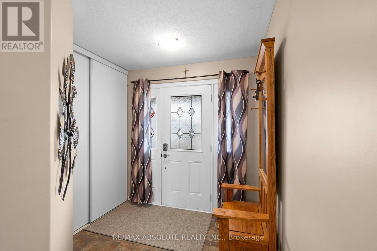 17 ALLAN BOND COURT Image 2